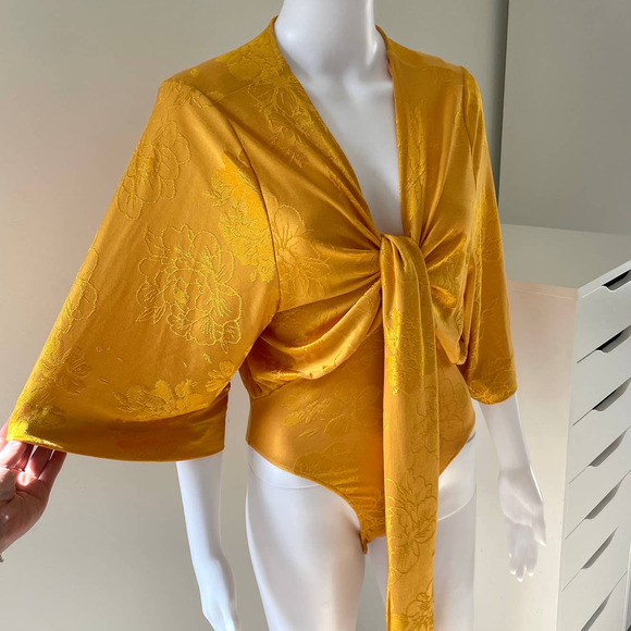 ZARA JACQUARD BODYSUIT GOLDEN YELLOW - Picture 2 of 11